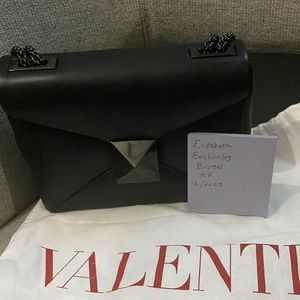 Valentino Garavani authentic new real leather one stud